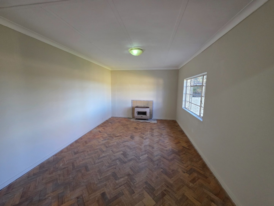 To Let 3 Bedroom Property for Rent in Jordania Free State